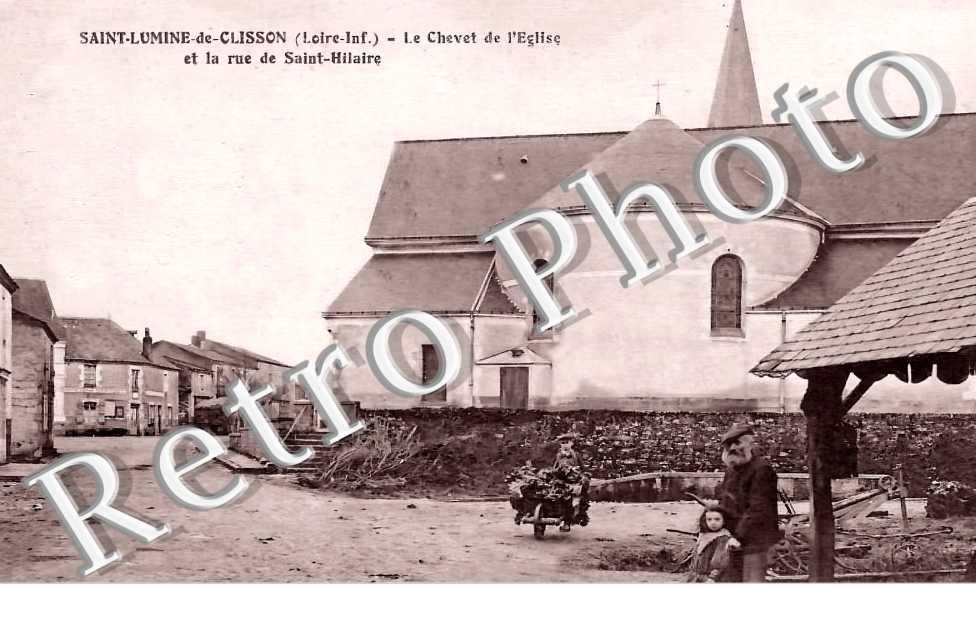 le Chevet de l'Eglise et la rue de Saint-Hilaire