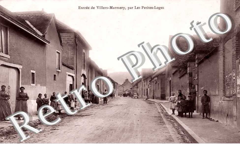 Entrée  par les Petites-Loges