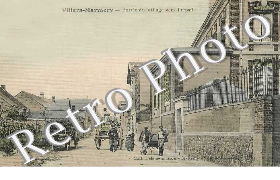 entrée du village vers Trépail