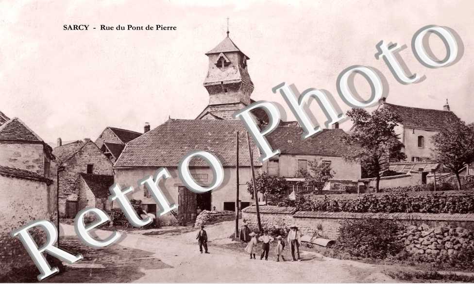 rue du Pont de Pierre
