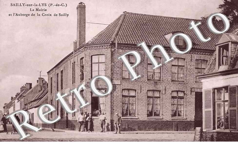 la Mairie et l'auberge de la Croix de Sailly