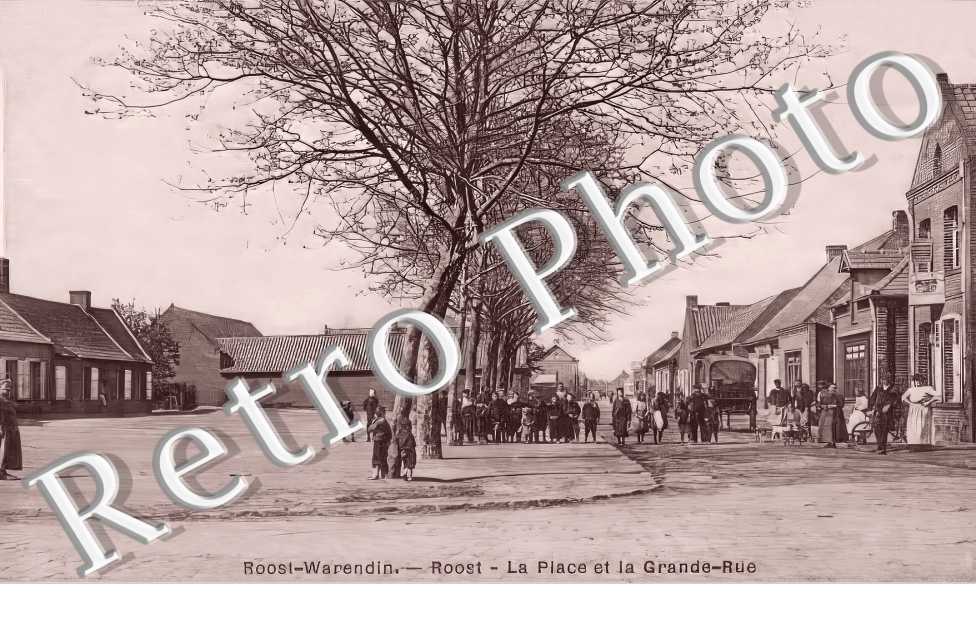 La place et la grande rue