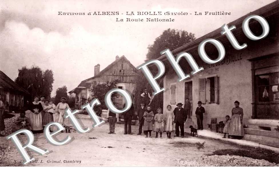 la Fruitière. La route nationale