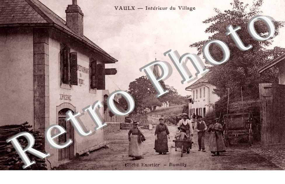 Intérieur du village
