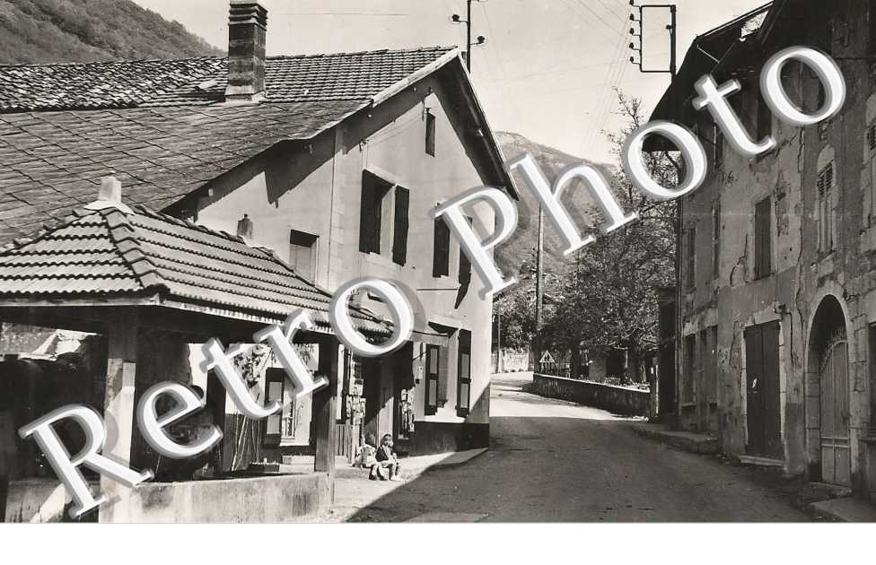 épicerie et lavoir