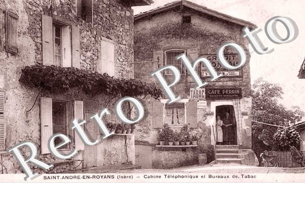 cabine téléphonique et bureaux de tabac