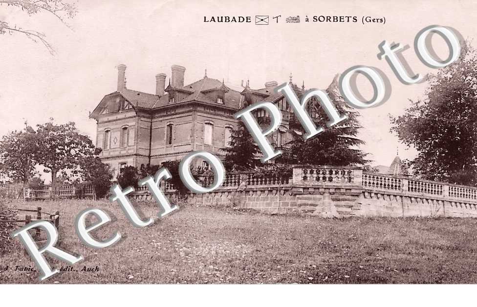 Laubade. Château