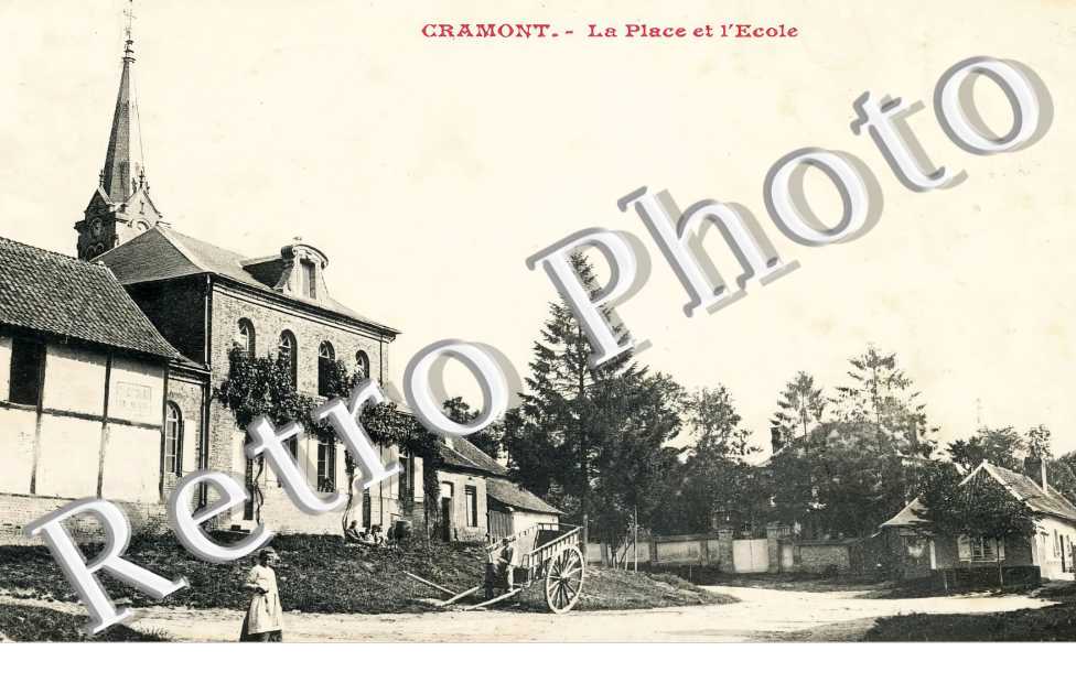 la place et l'école