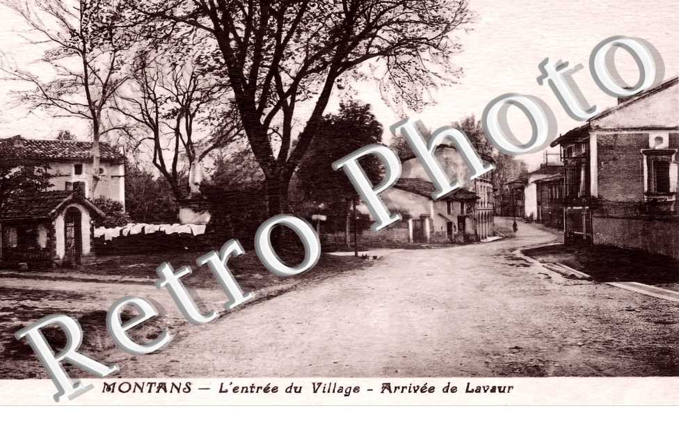 l'entrée du village. Arrivée de Lavaur