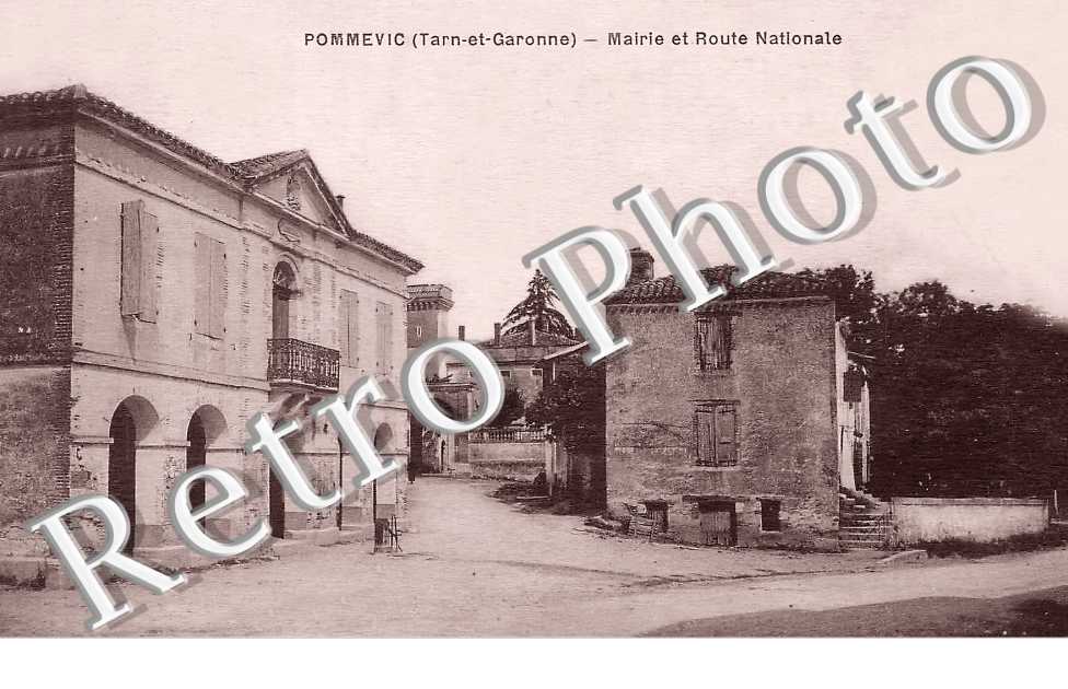 mairie et route nationale