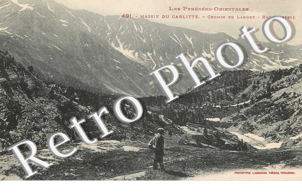 Massif du Carlitte. Chemin de Lanoux. Bac d'Ortell