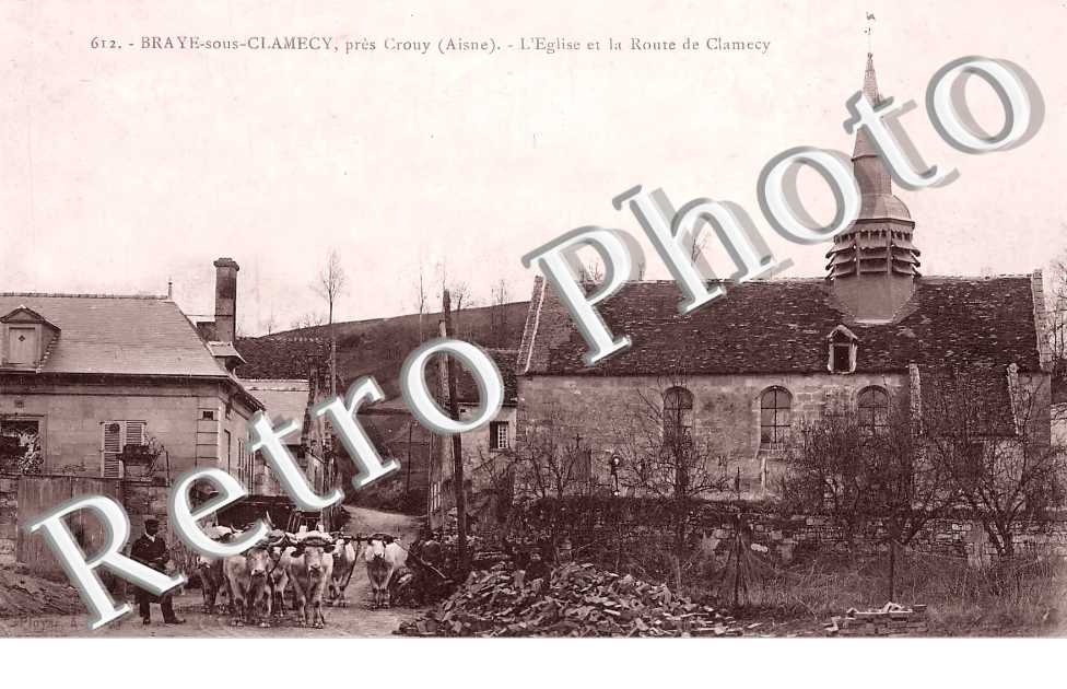 l'église et la route de Clamecy