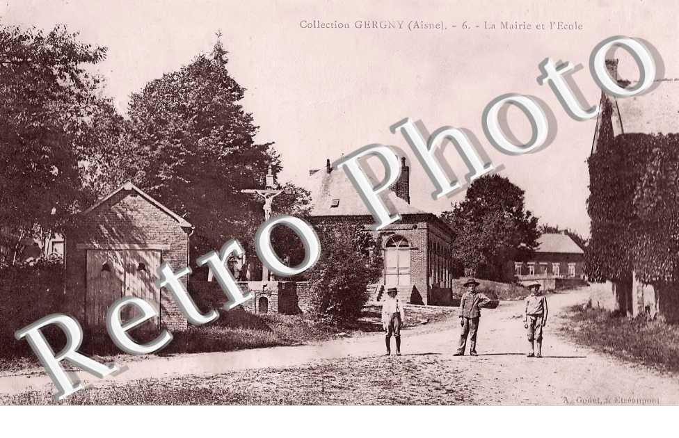 la mairie et l'école