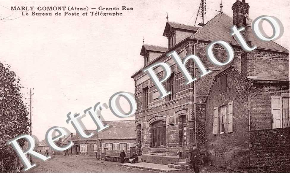 . Le bureau de Poste et Télégraphe