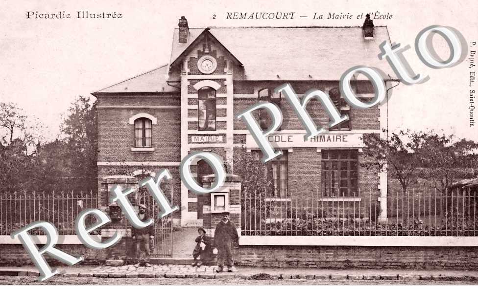 la mairie et l'école