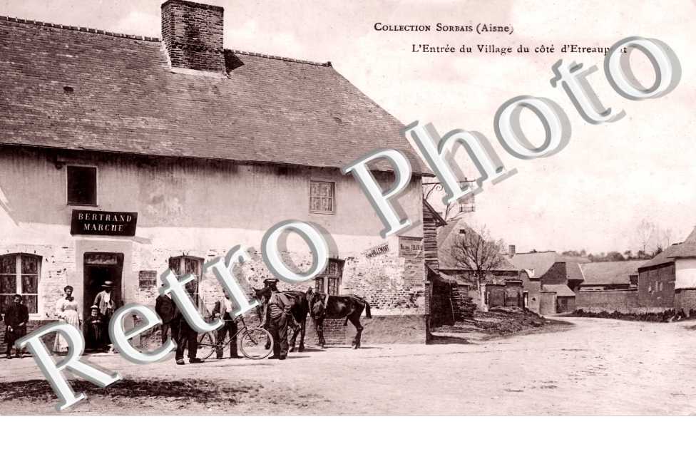 l'entrée du village du côté d'Etreaupont