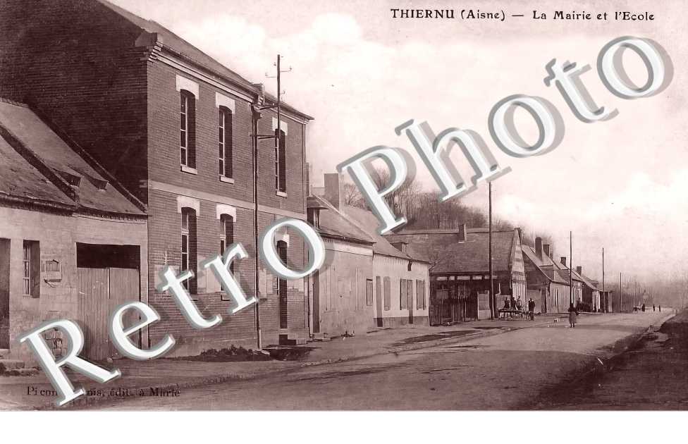 la mairie et l'école