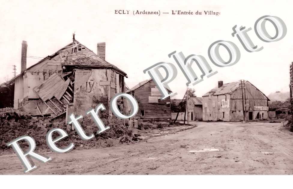 l'entrée du village