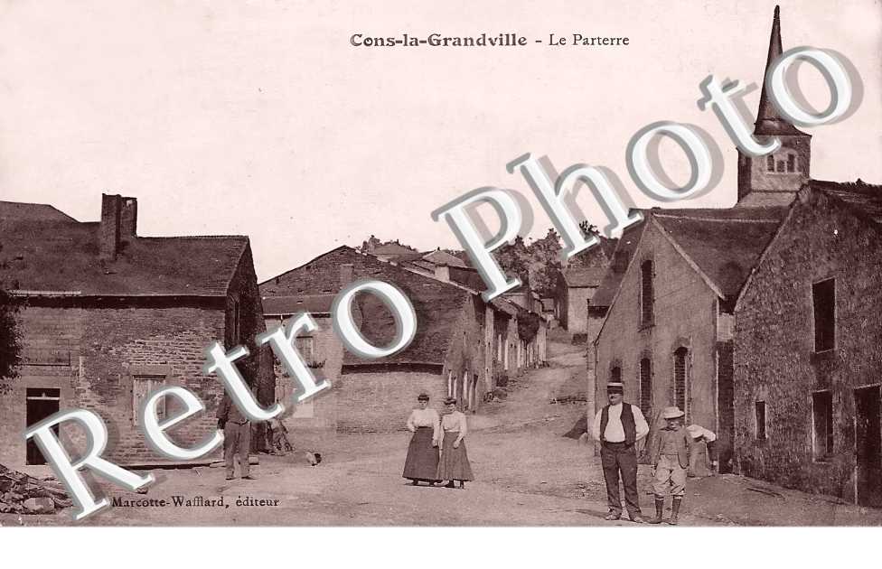 Cons-la-Grandville - le Parterrre