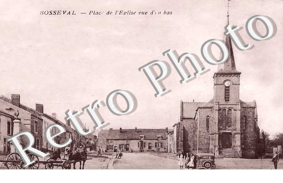 place de l'église vue d'en bas