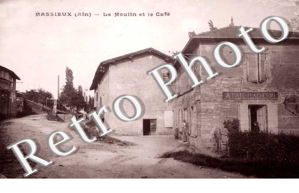 le Moulin et le café