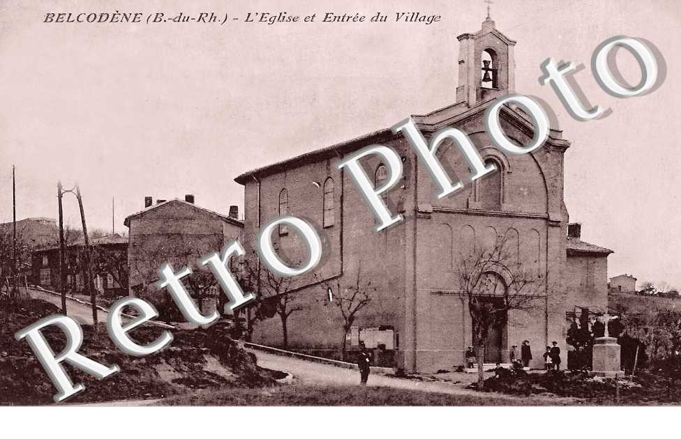 l'église et entrée du village
