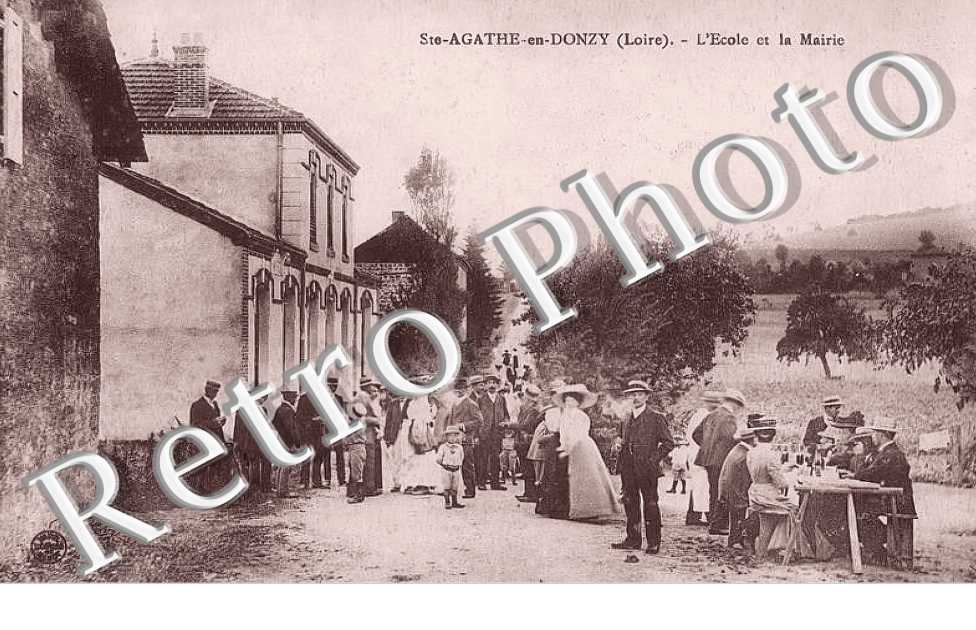 l'école et la mairie