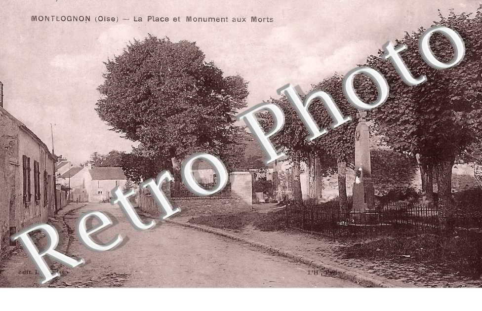 le place et monument aux morts