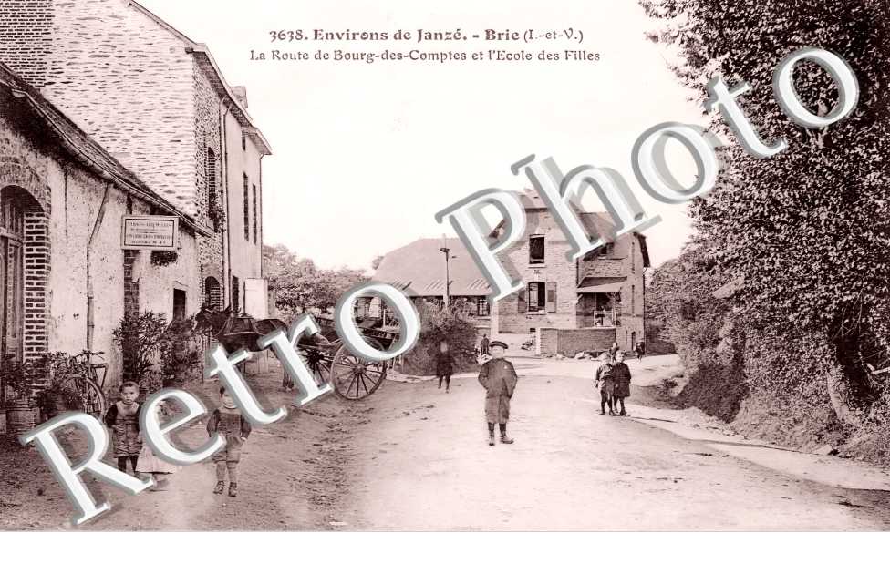 la route de Bourg-des-Comptes et l'école des filles.