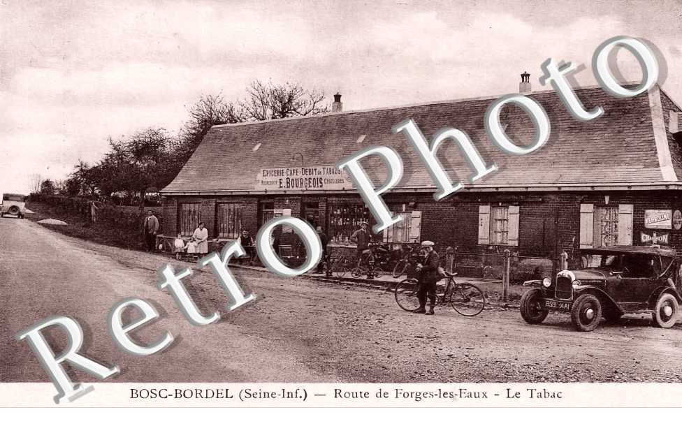 route de Forges-les-Eaux. Epicerie Café  Tabc E. Bourgeois
