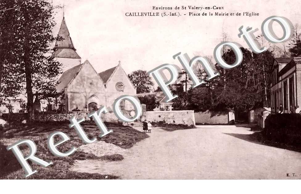 place de la mairie et de l'église