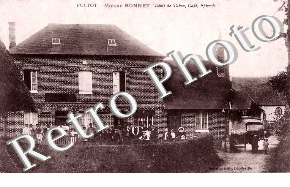 Maison Bonnet. Débit de tabac, café, épicerie