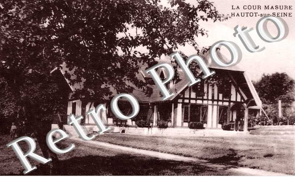 la Cour Masure