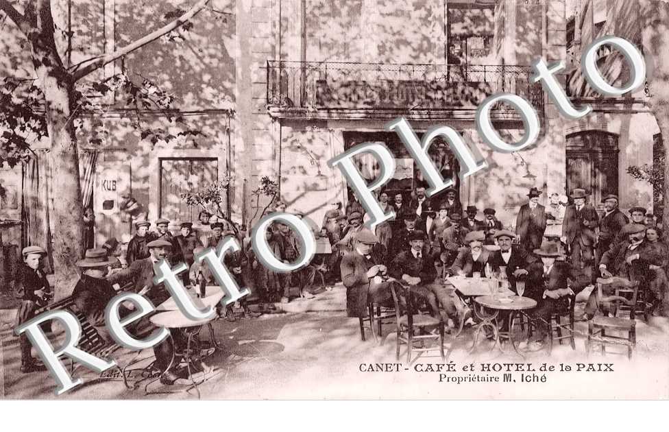 Café et Hôtel de la Paix. Propriétaire M. Iché