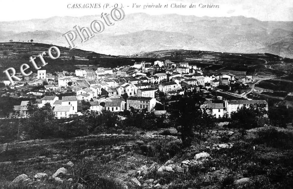 vue générale et chaîen des Corbières