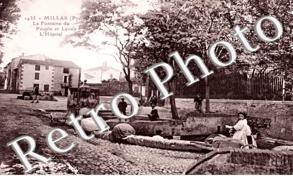la fontaine du peuple et lavoir L'Hôpital