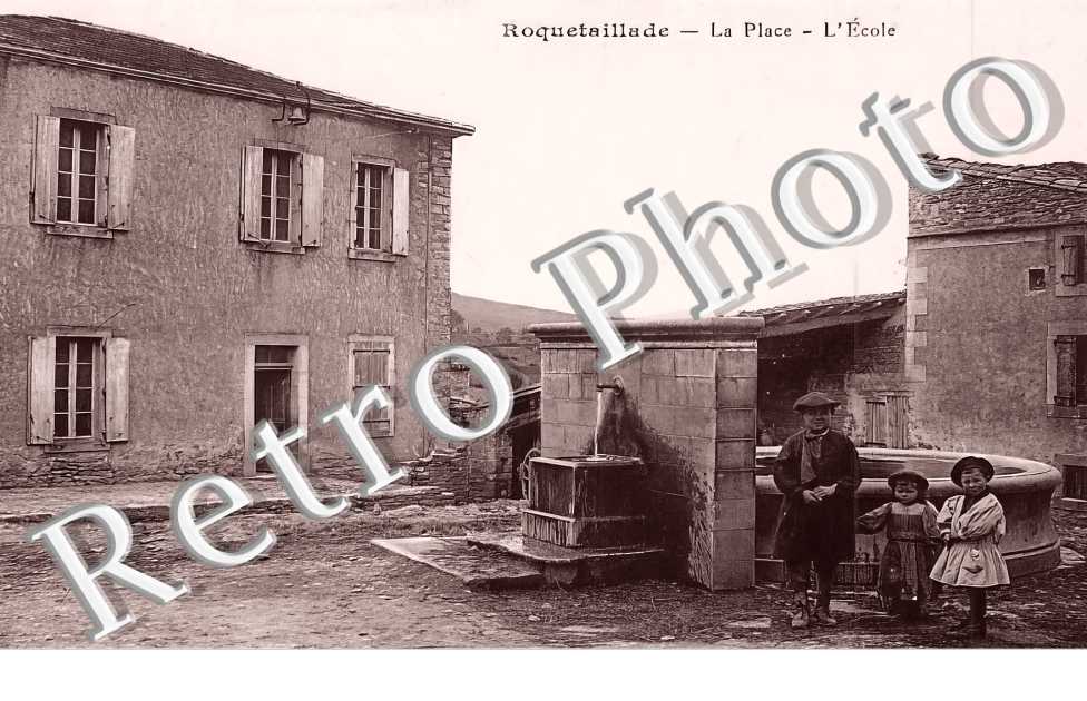 la place. L'école
