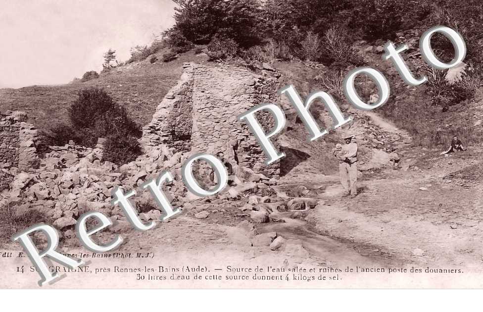 source de l'eau salée et ruines de l'ancien poste des douaniers