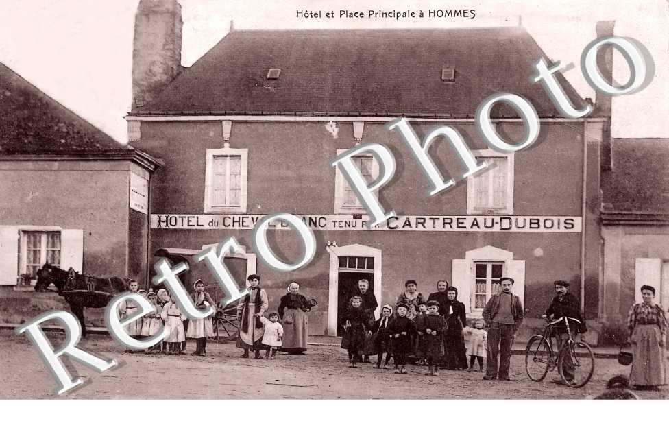 Hôtel du Cheval Blanc tenu par Cartreau au Dubois 