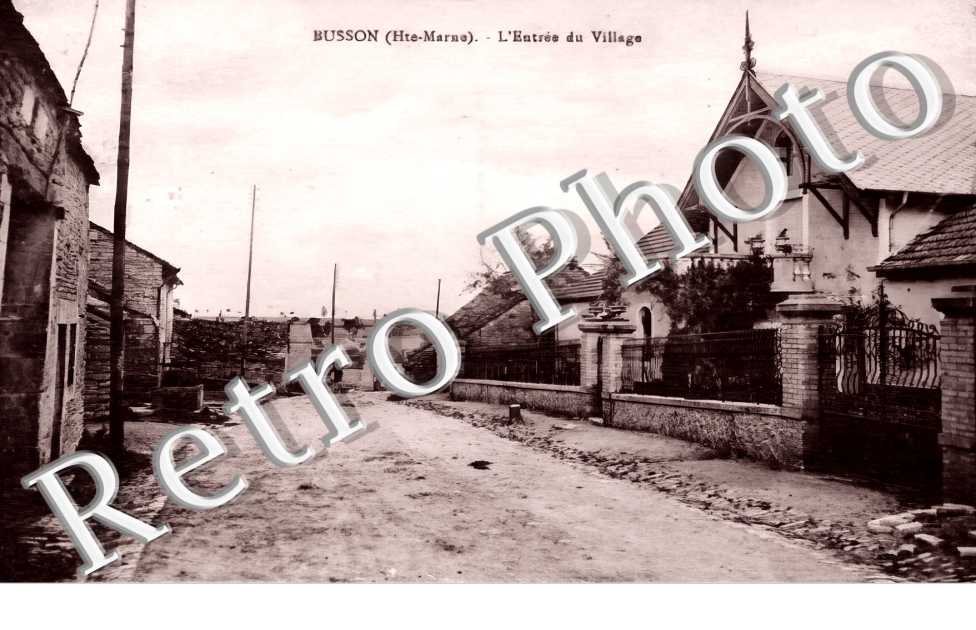 l'entrée du village