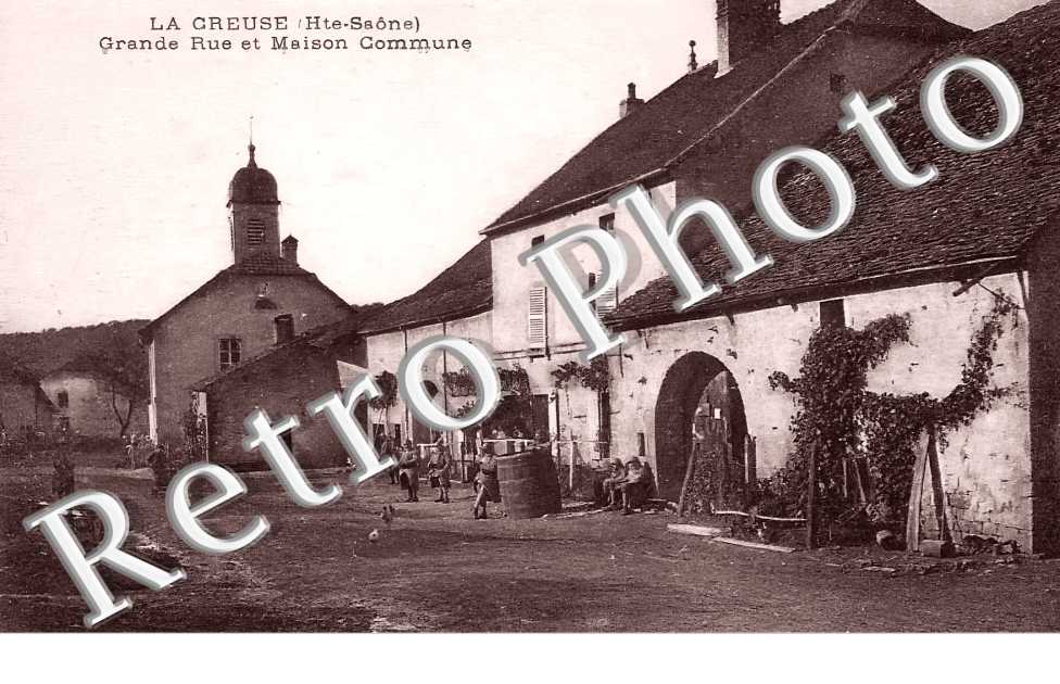 Grande rue et Maison Commune