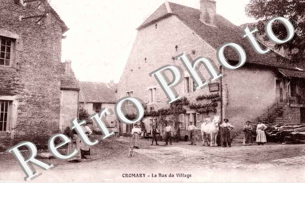 le bas du village