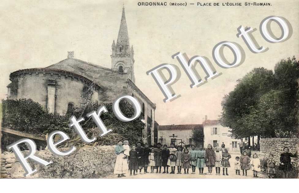 place de l'église Saint-Romain