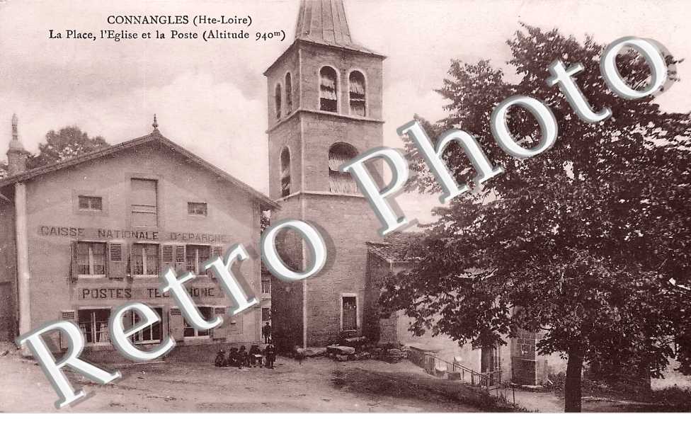 la Place, l'église et la Poste