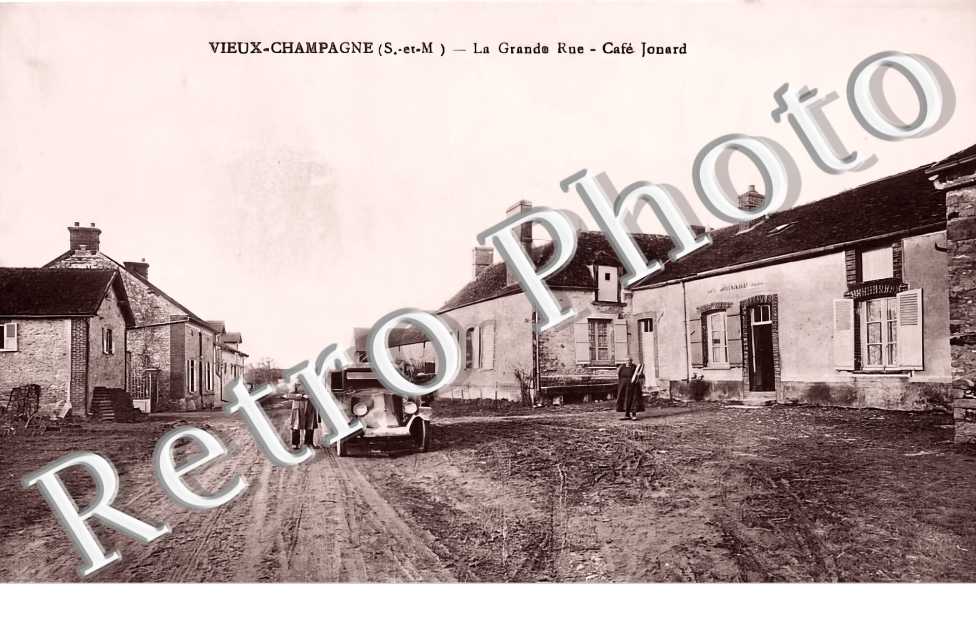 la grande rue. Café Jonard