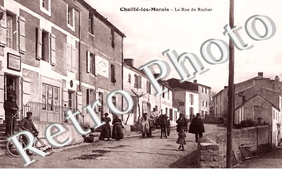 la rue du rocher