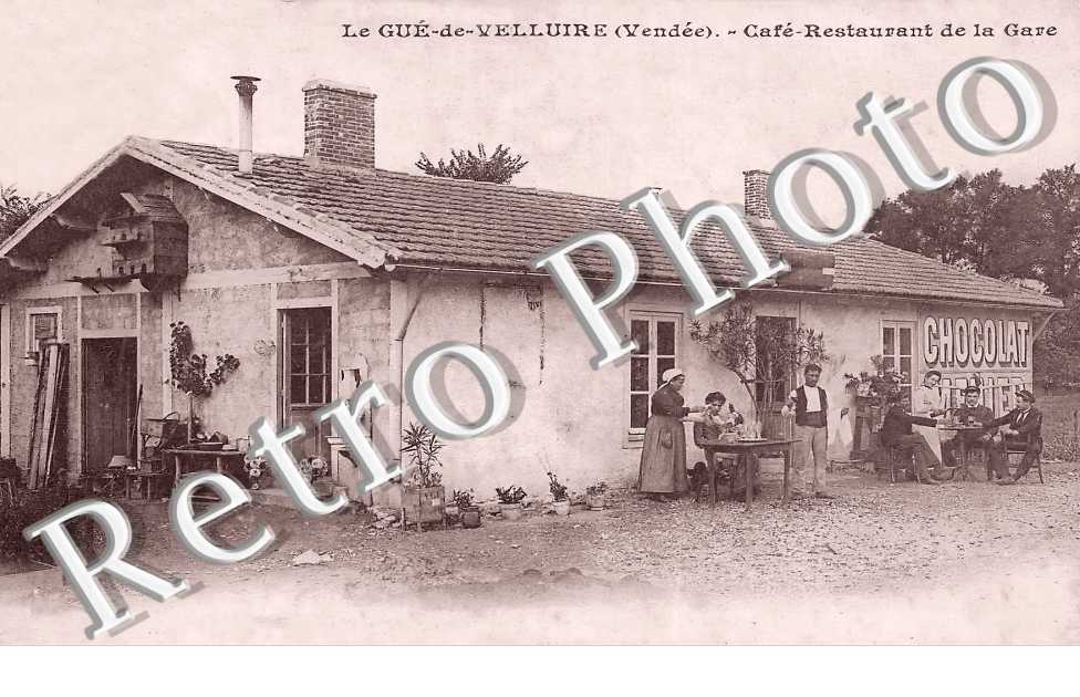 le Gué-de-Velluire. Café restaurant de la gare