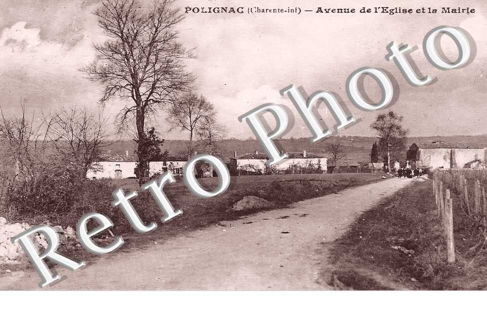 avenue de l'église et la mairie