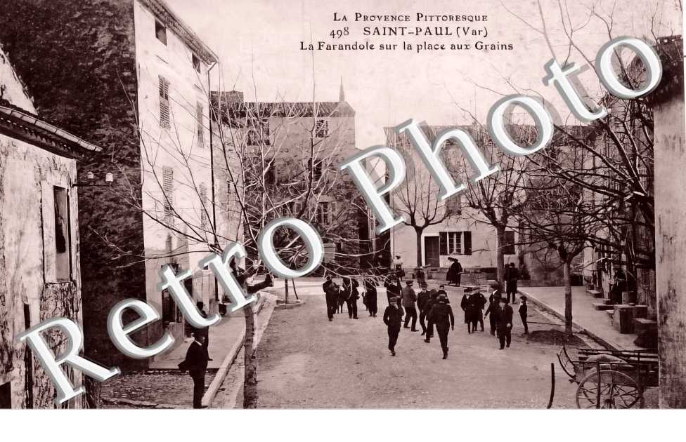 la Farandole sur la place aux grains