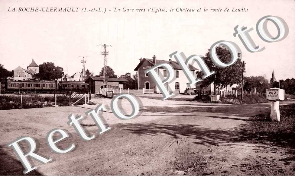 la gare vers l'église, le château et la route de Loudin